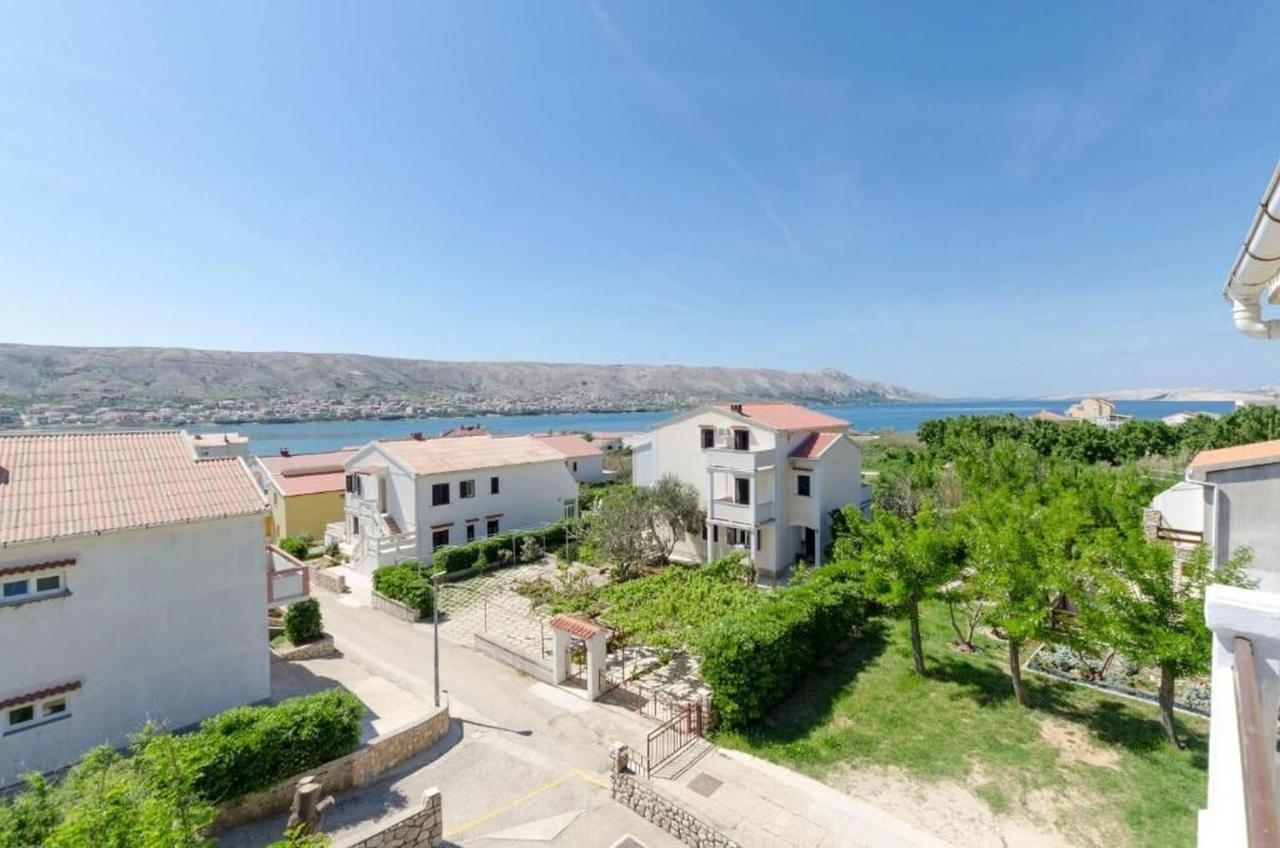 Apartments Spavalo باغ المظهر الخارجي الصورة