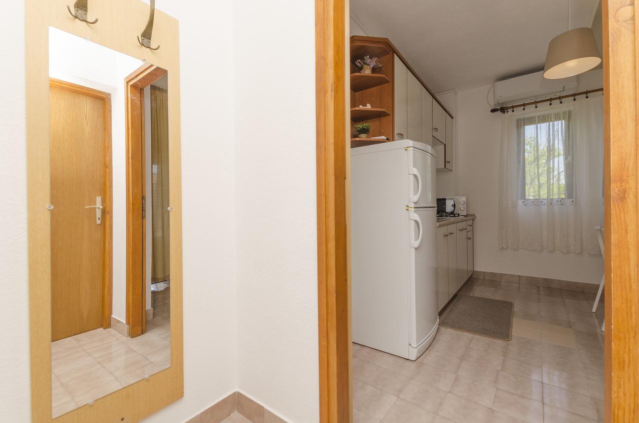 Apartments Spavalo باغ المظهر الخارجي الصورة