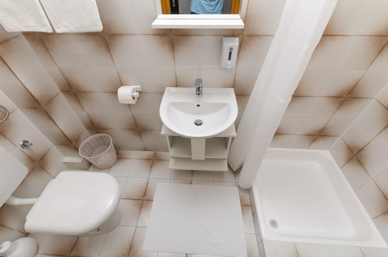 Apartments Spavalo باغ المظهر الخارجي الصورة