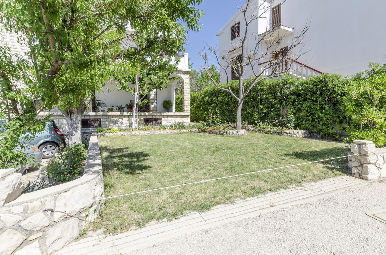 Apartments Spavalo باغ المظهر الخارجي الصورة