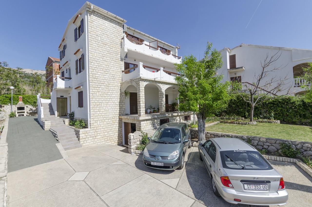 Apartments Spavalo باغ المظهر الخارجي الصورة